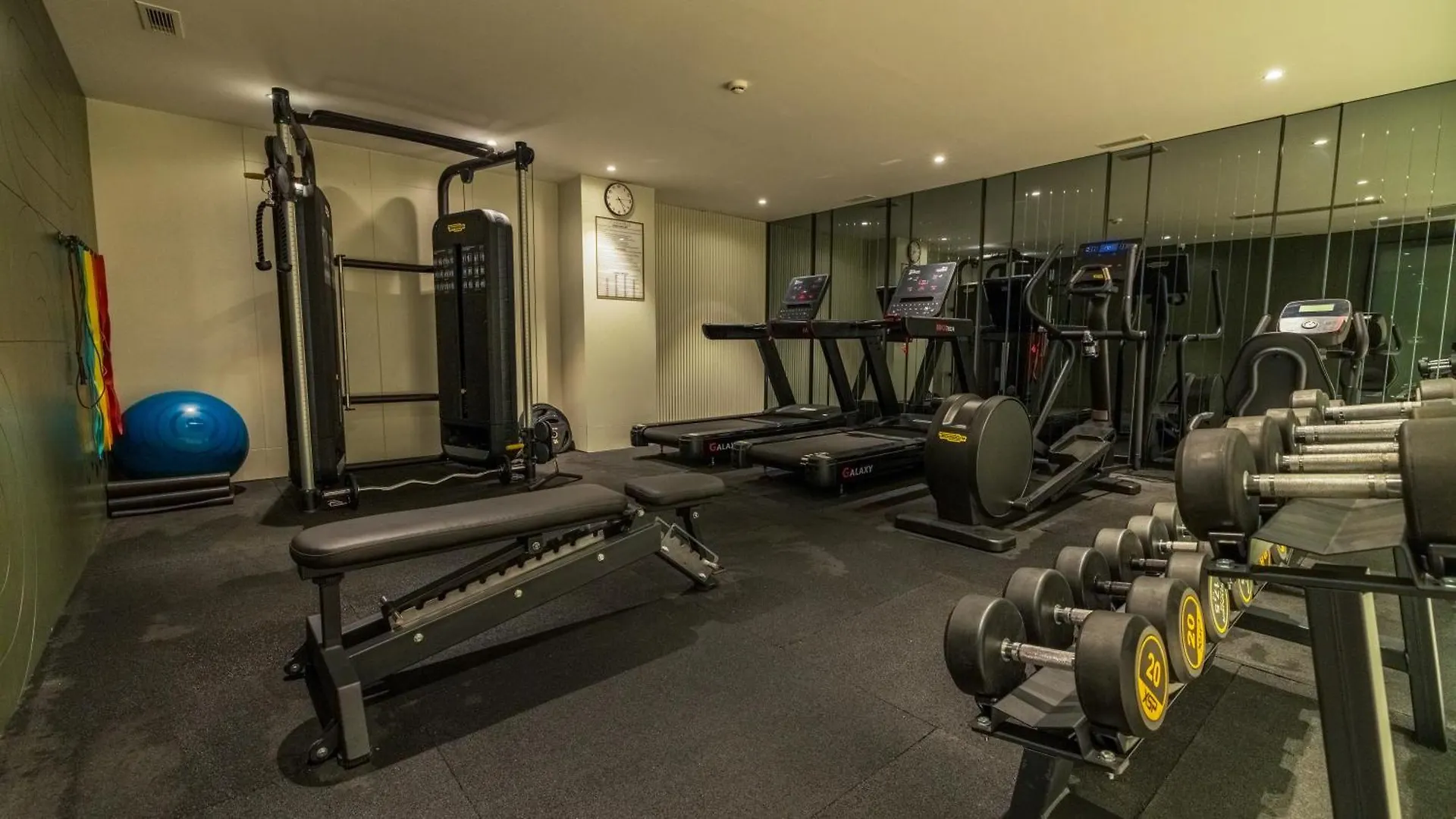Four Hills Hotel Antalya