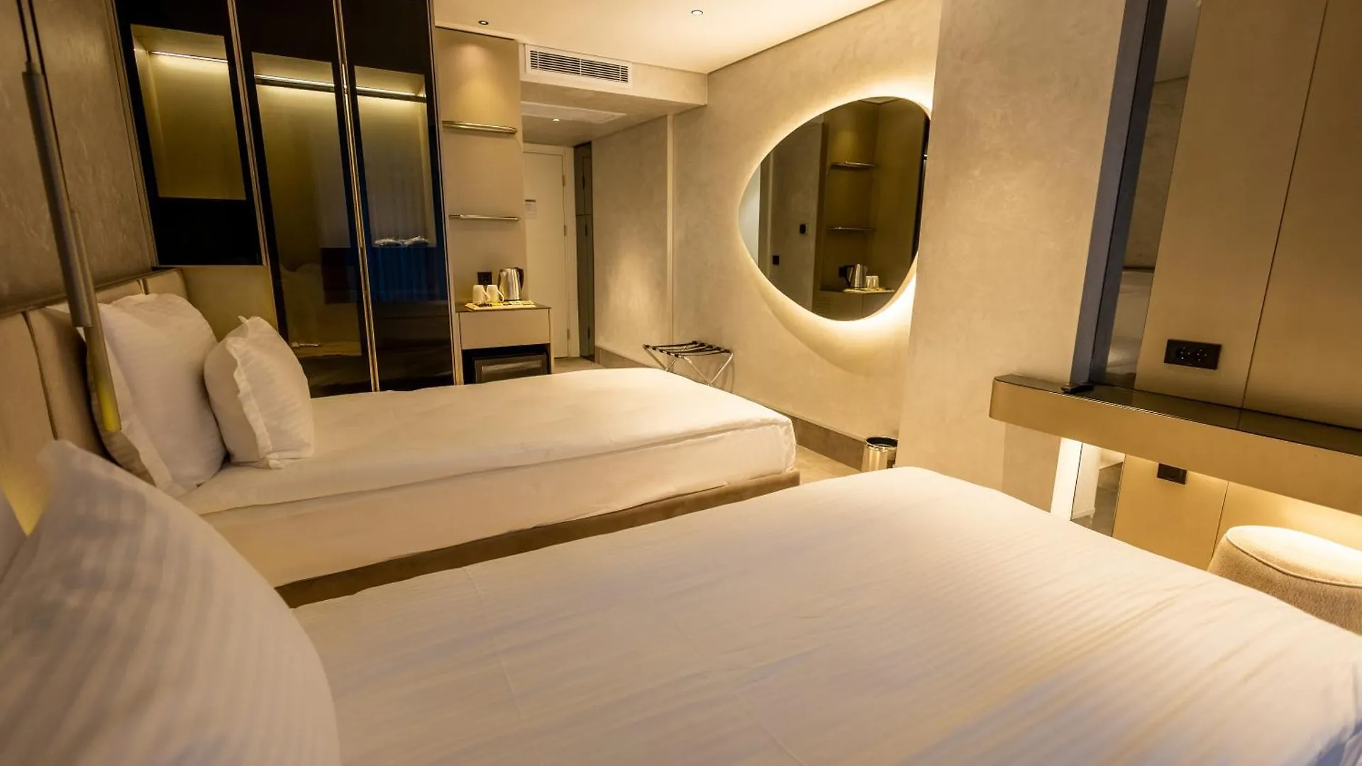 Four Hills Hotel Antalia 3*,  Turchia