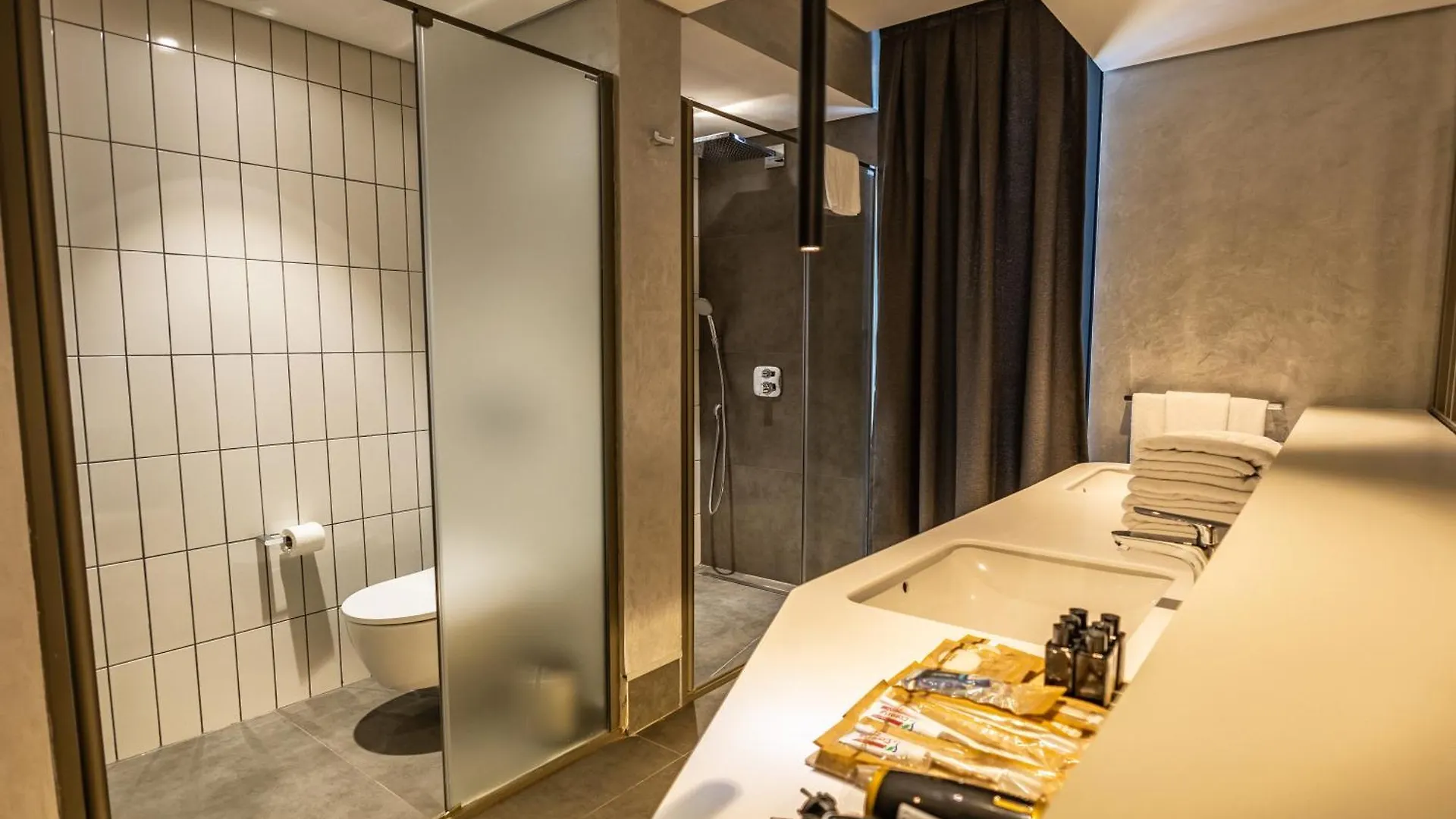 Four Hills Hotel Antalia