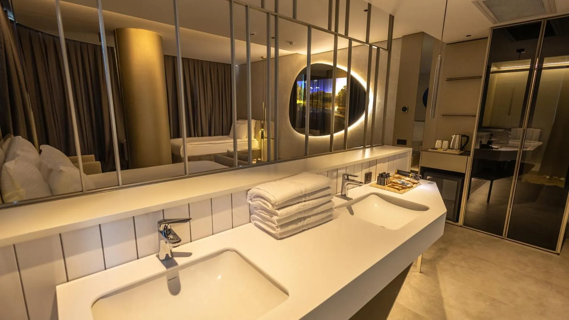 Four Hills Hotel Antalia