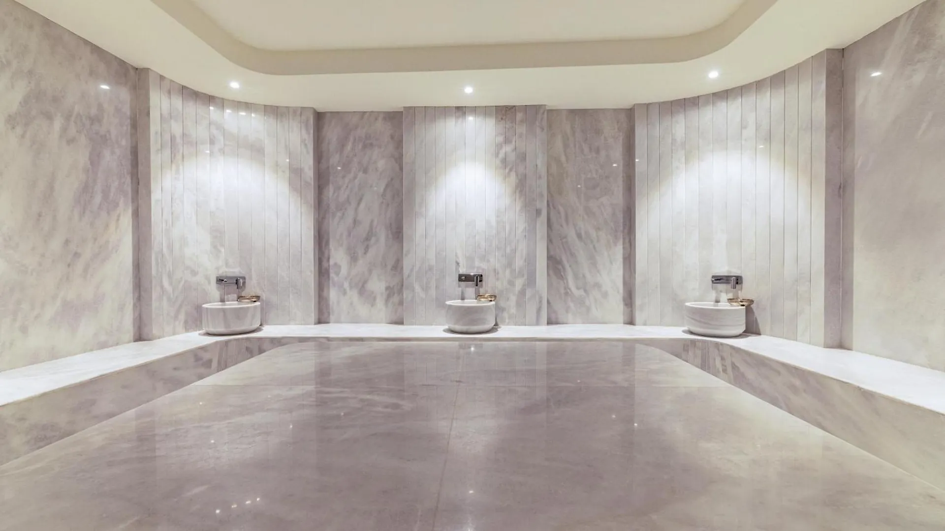 Four Hills Hotel Antalya