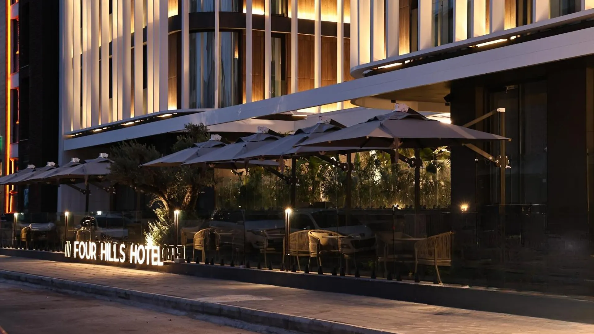 Four Hills Hotel Antalya 3*,