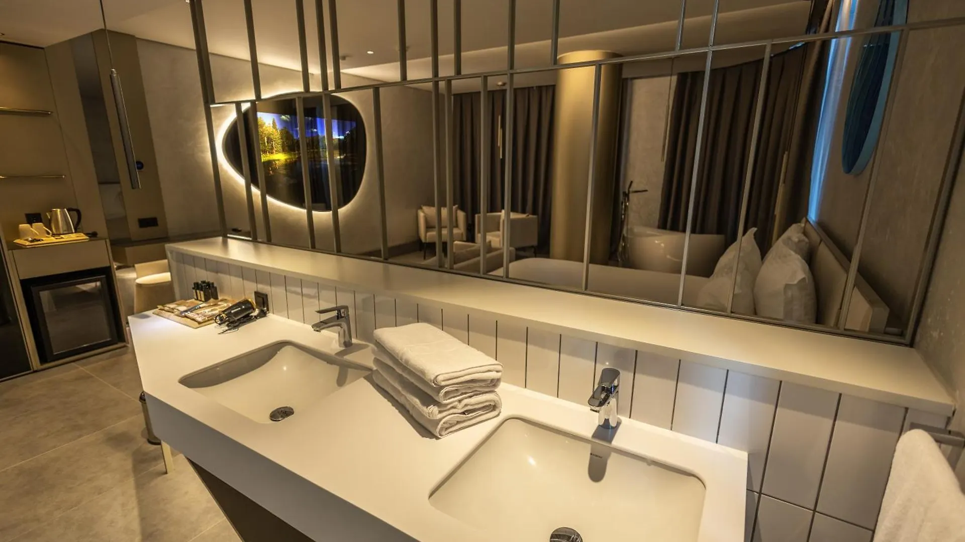 Four Hills Hotel أنطاليا